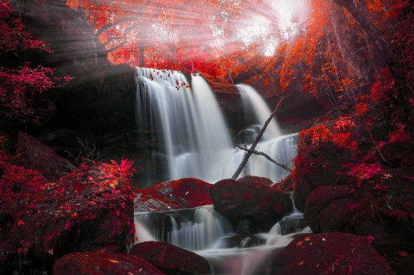 Man Daeng waterfall