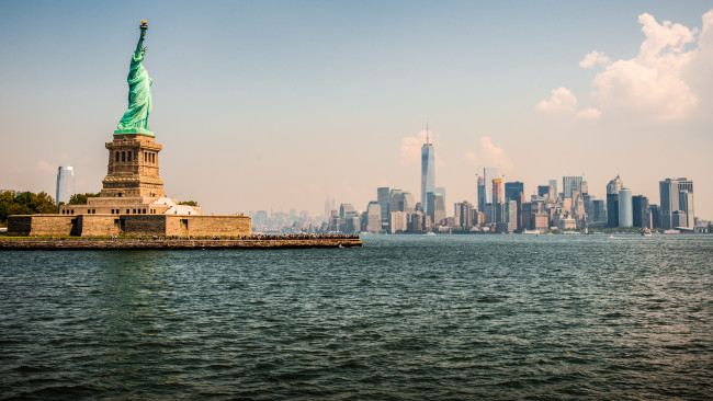 Statue of Liberty and New York skyline
