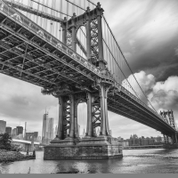 The Manhattan Bridge black and white