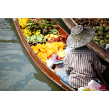 Floating market