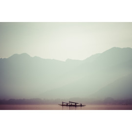 Peacefully Dal lake