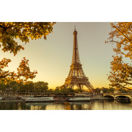 Sunshine at Eiffel tower